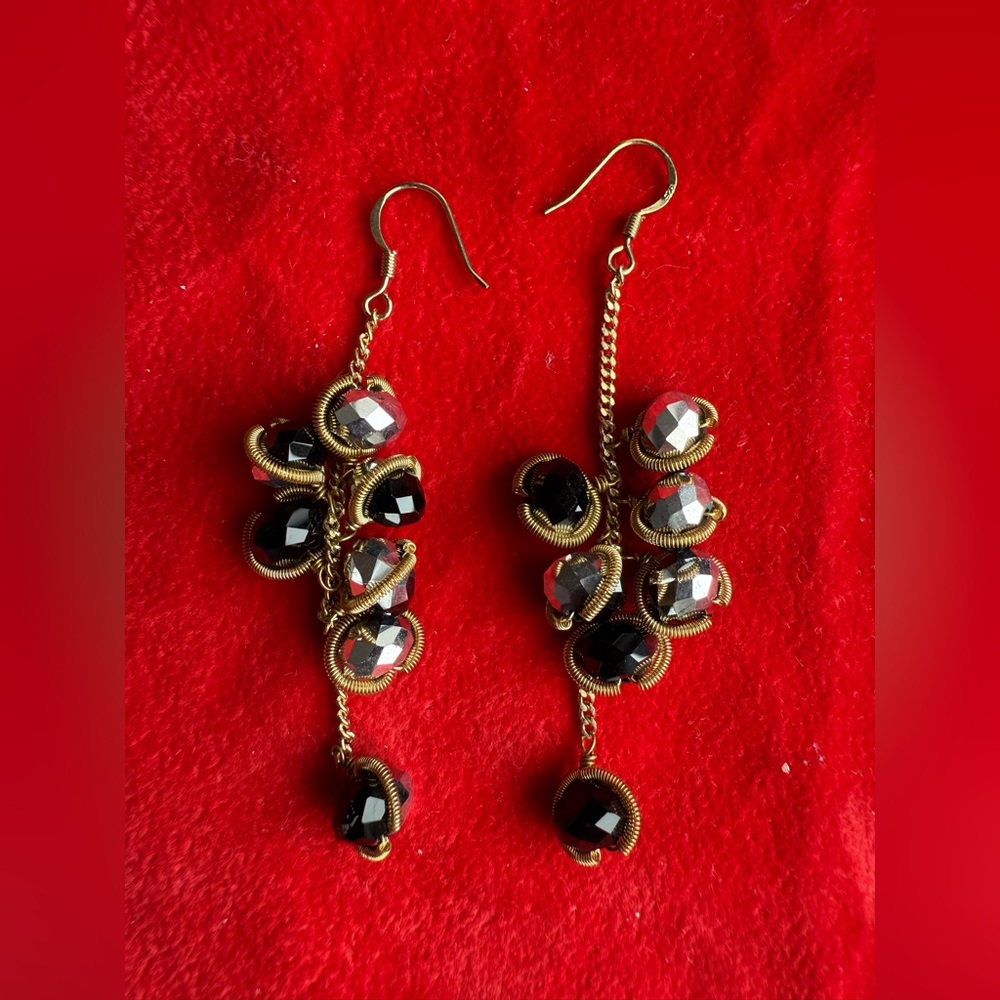 New Stylish Gold and Black Dangle Earrings